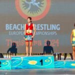 Alexandra Covaci, de la C.S.M. Caransebeş, aur şi bronz la Europeanul de lupte pe plajă